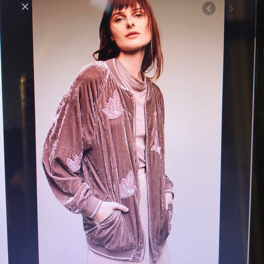 New Anthropologie Hei Hei Velvet Bomber Jacket